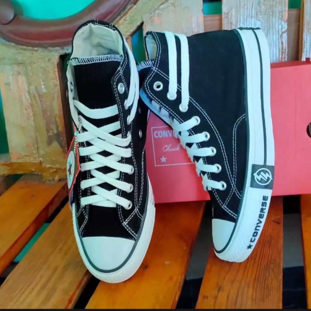 CONVERSE Clasic Tinggi Putih Converse Chuck Taylor 70s Fullputih Hight Clasic Sepatu Canvas Pria All Star Putih Tinggi Clasic 70S Hight