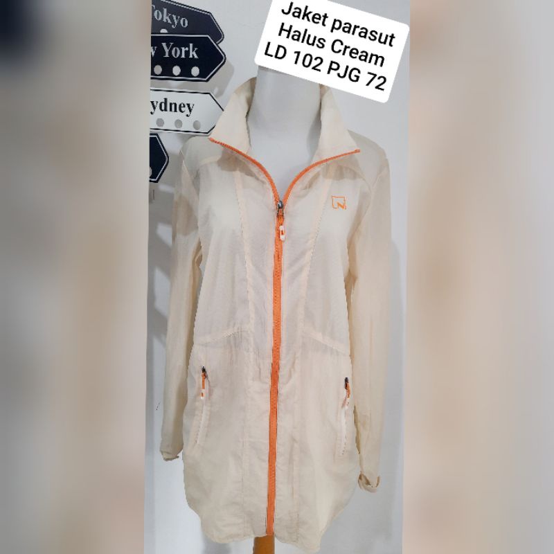 JAKET PARASUT CREAM WANITA