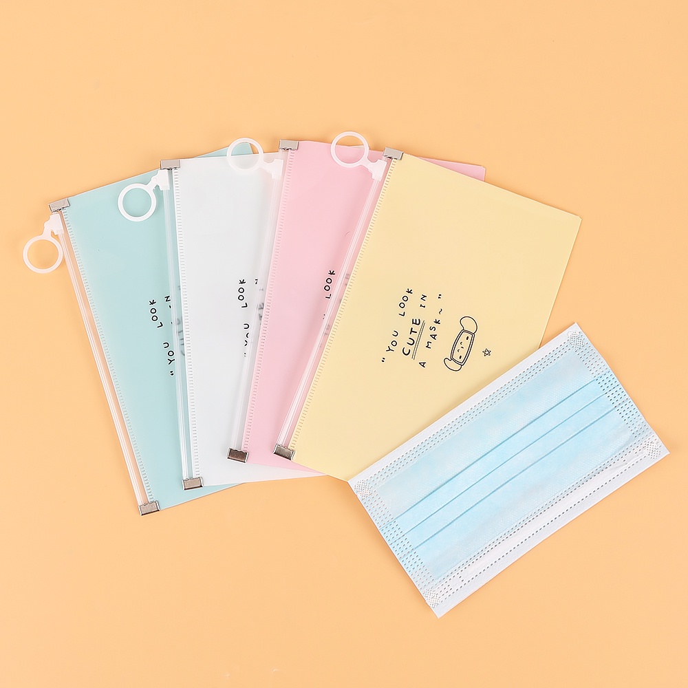 Cute Cartoon Mask Pocket with Zipper / Portable PP Face Mask Temporary Save Bag