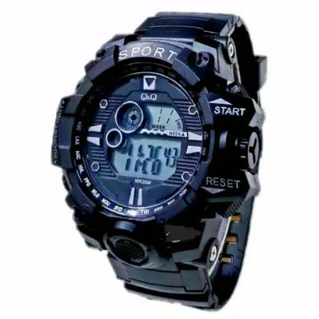 Jam Tangan Pria Sporty Digital Strap Rubber QQ-005