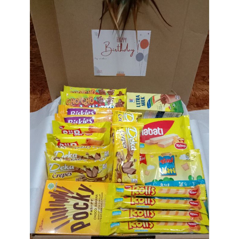 SNACK BOX / KADO ULANG TAHUN / KADO WISUDA / PAKET KUNING