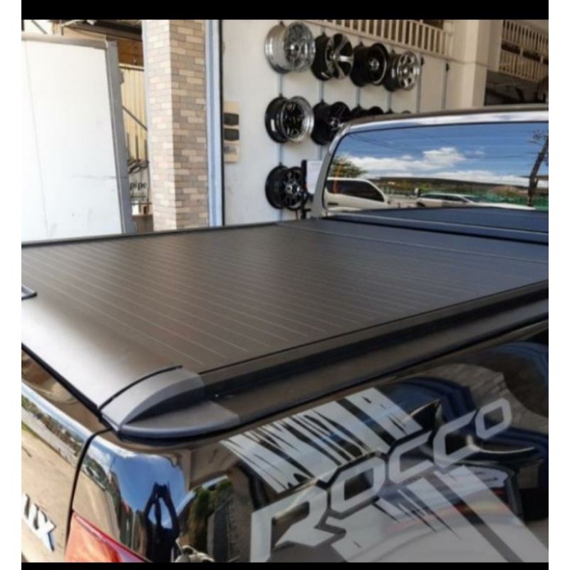 tutp bak Hilux 2016-2021 model rolerr led