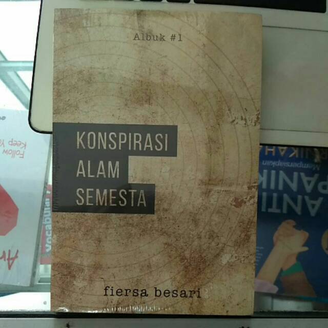 Jual Novel Konspirasi Alam Semesta Fiersa Besari (novel fiksi