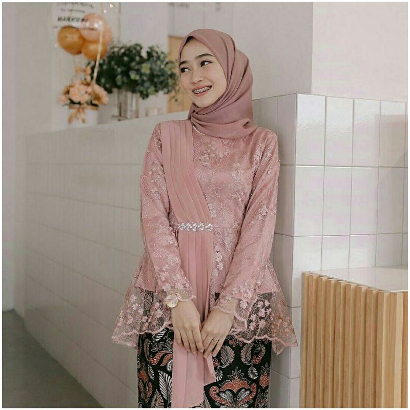 Maura Couple - Sania Ruffle Batik Couple Ori Ndoro Jowi DNT Garansi Termurah Shopee - MOTE DUSTY