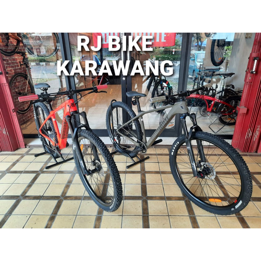 SEPEDA MTB 29 DOMINATE CXC COMP CARBON