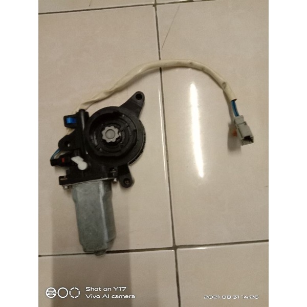DINAMO POWER WINDOW HONDA CRV 2003-2005 PINTU PENUMPANG BELAKANG KANAN
