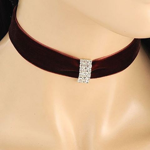 

Diamondbar brownvelvet