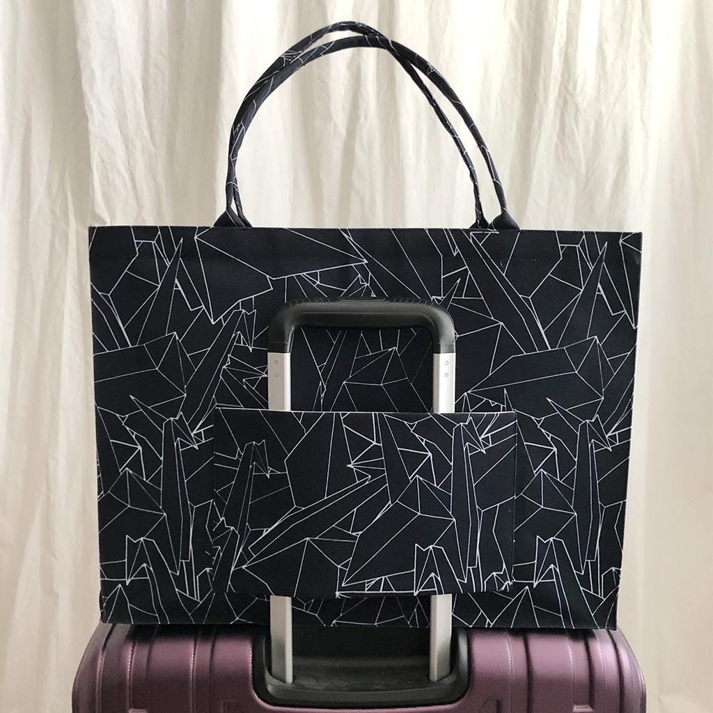 Tas Tote Traveller LARGE - Noir Origami