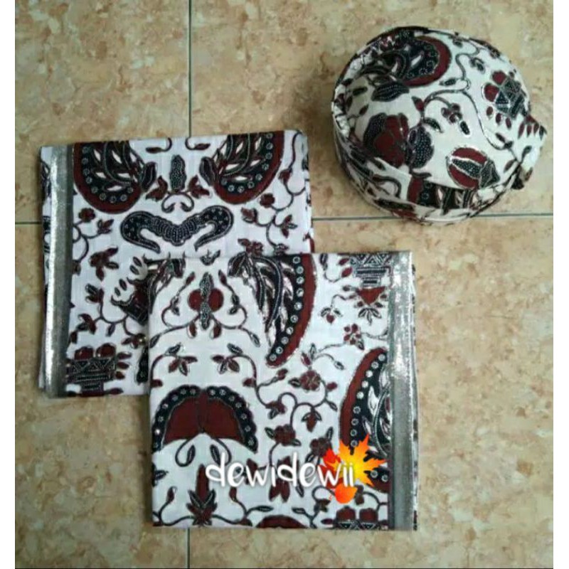 Set Jarik + Blangkon Prodo, BANYAK PILIHAN MOTIF