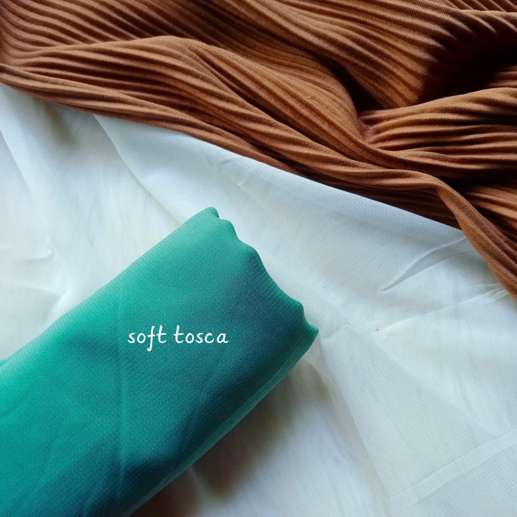 BELLA SQUARE JAHIT TEPI //HIJAB// JILBAB KHIMAR KERUDUNG BERGO SEGIEMPAT-SOFT TOSKA