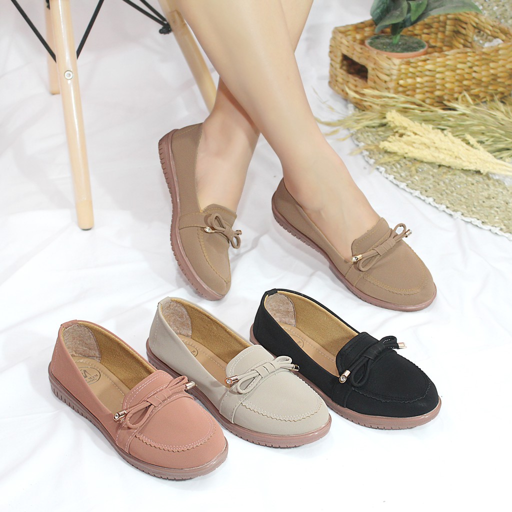 Milicca Sepatu Wanita Flat &amp; Ballerina Bivali