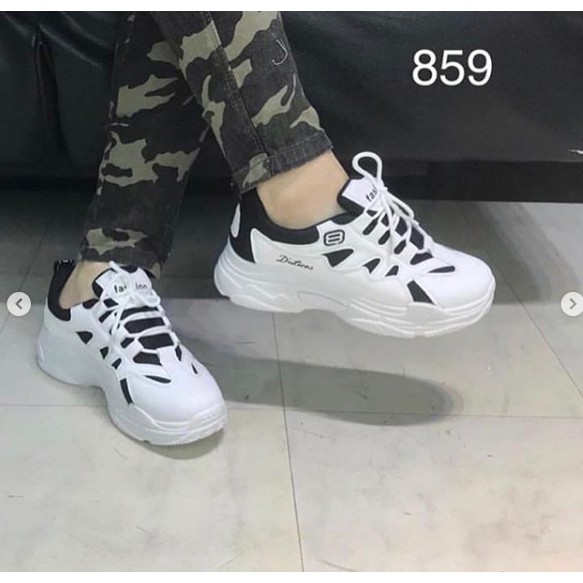 Sepatu Sneakers 859