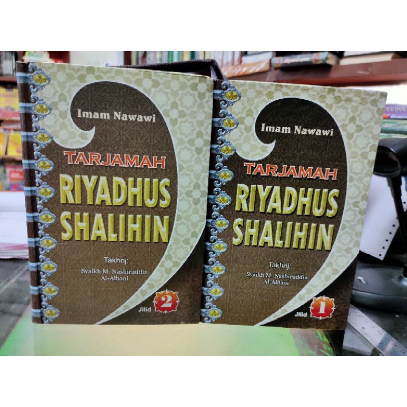Tarjemah Riyadhus Shalihin jilid 1dan2 Imam Nawawi