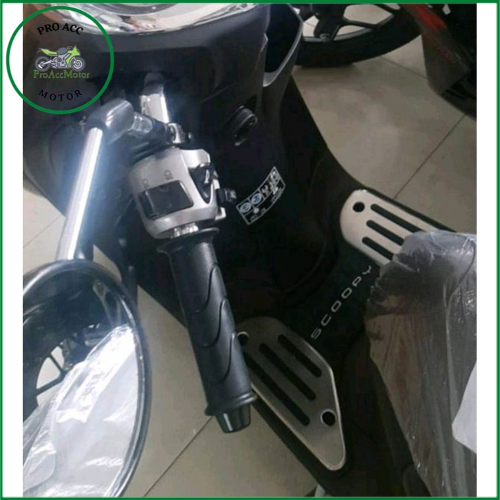 bordes karpet pijakan kaki NEW SCOOPY 2021-2023 original honda