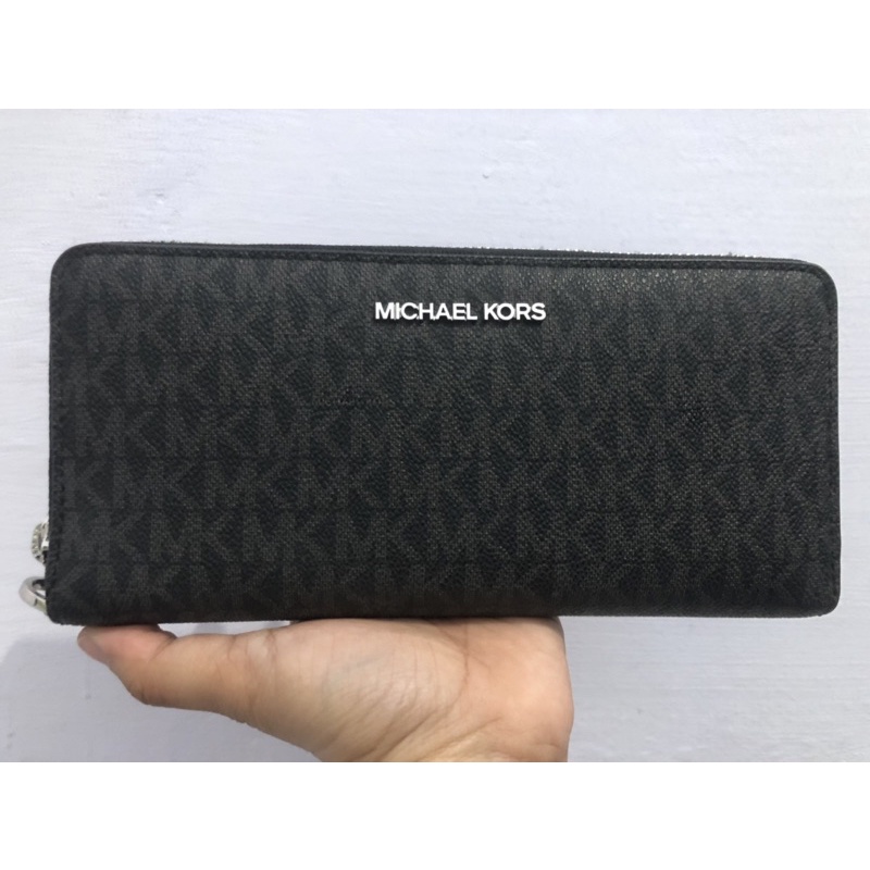 michael kors jet set wallet