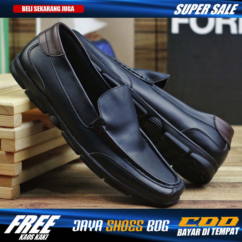 ZOMA Sepatu Kasual Slip On Pria Kulit Sintetik Simple Original Footwear Sepatu Pantofel Pria Casual Kerja Kantor