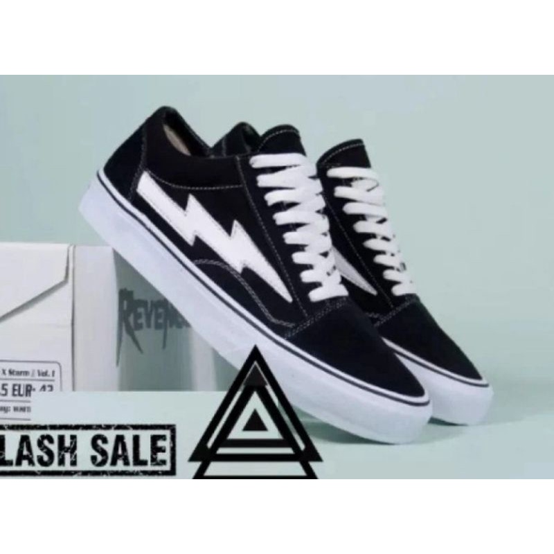 V4NS CLASSIC PETIR REVENGE STORM/SEPATU V4NS PRIA DAN WANITA MODEL TERBARU/SEPATU CASUAL MODEL BARU/SEPATU SNEAKERS TERLARIS/SEPATU FORMAL TREND/SEPATU WANITA MODEL BARU/SEPATU V4NS OLDSKOOL CLASSIC AUTHENTIC PREMIUM/EPATU SNEAKERS V4NS OKDSKOOL PETIR