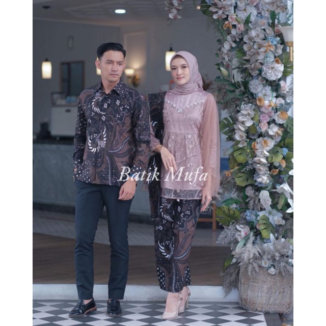 Kebaya couple MEYCA Brown KEBAYA MODERN , BATIK COPEL ,Kebaya brokat kebaya wisuda terbaru