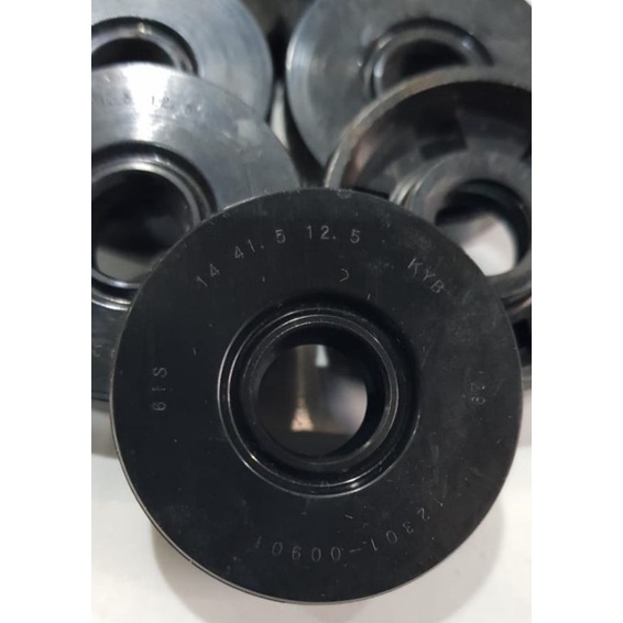 Oil Seal original Shock Belakang/monoshock Yamaha Bison (KYB 14*41,5*12,5)