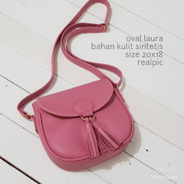 Realpict Slingbag oval laura dna