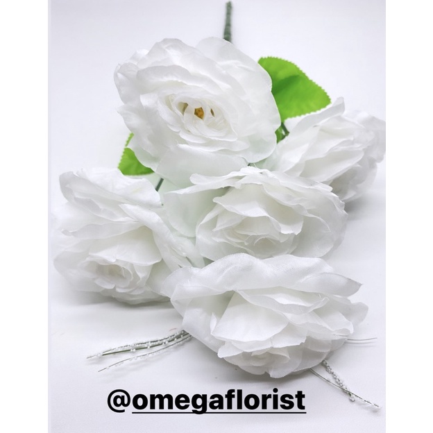 Rose belanda X5 Bunga Artificial/Bunga Plastik/Bunga Dekorasi/Dekorasi Pernikahan/Pernikahan-Putih bersih