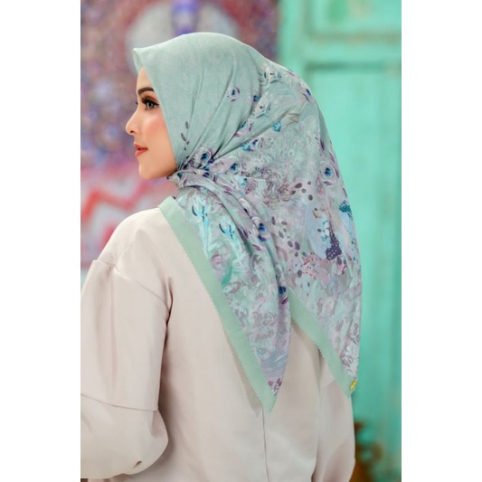 Buttonscarves Ederra Lichen