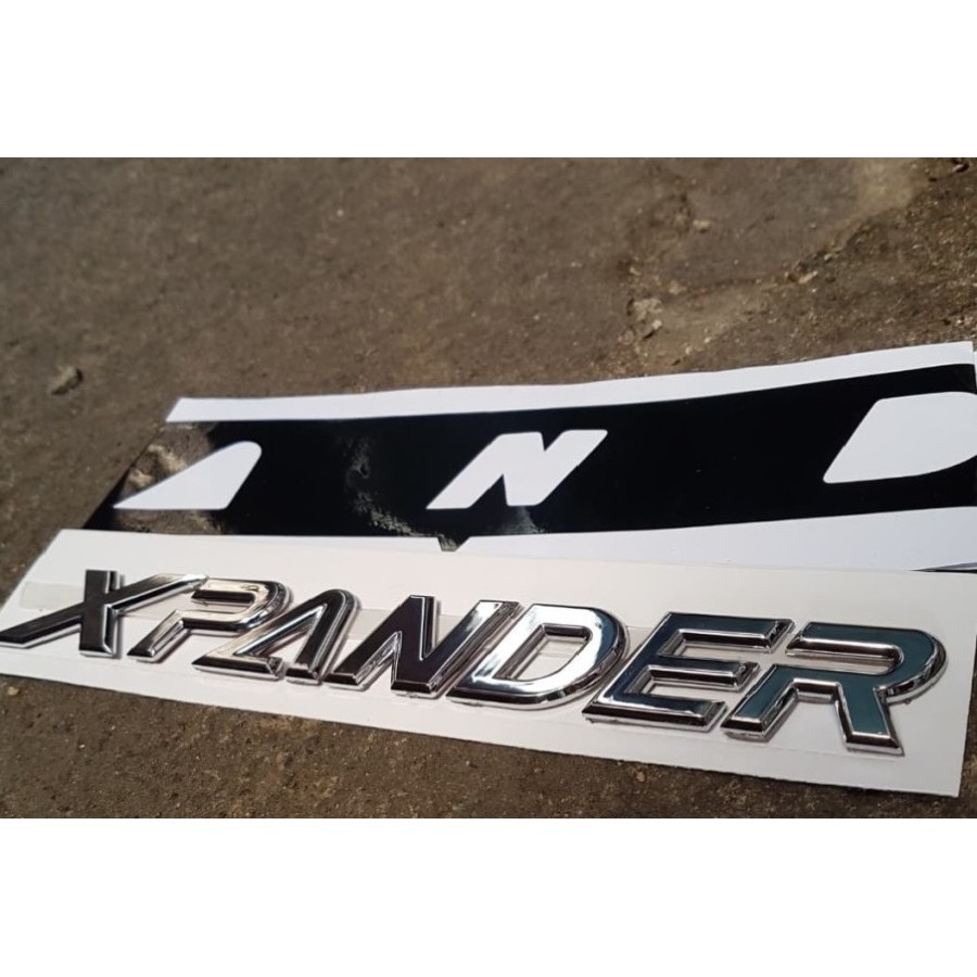 Hood Emblem Moulding Kap Mesin Logo Xpander