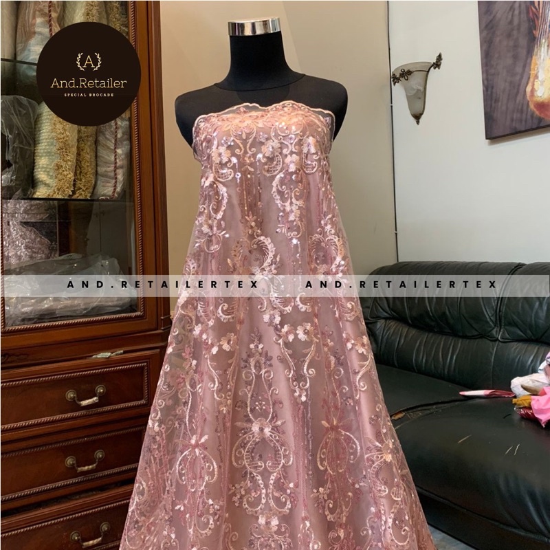 Bahan Kebaya MewaH Brokat Tile Payet Elizabeth Warna Rose Gold