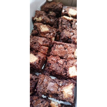 

FUDGY BROWNIES