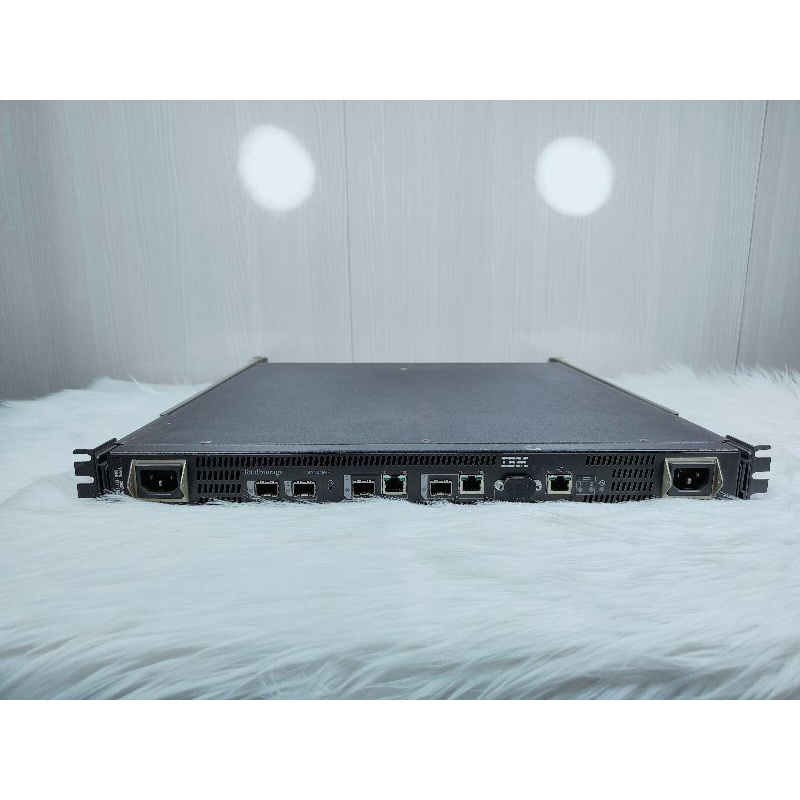 Router Cisco IBM 2027-R04 TotalStorage SAN04M-R SAN Second Bergaransi