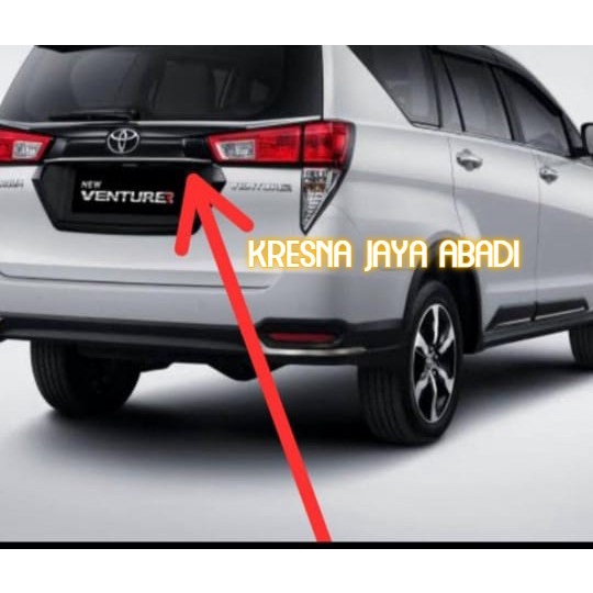 TRUNKLID  BELAKANG INNOVA