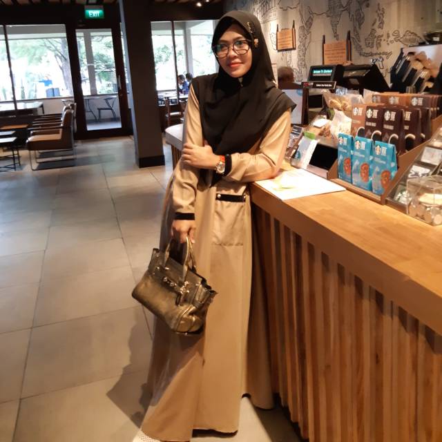 elissumarnisamanhakim