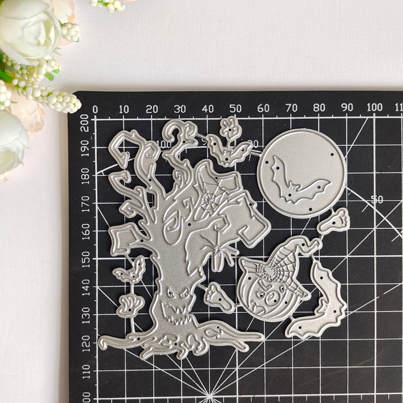 Cetakan Stensil Cutting Dies Motif Pohon Halloween Bahan Metal Untuk Scrapbook / Craft DIY