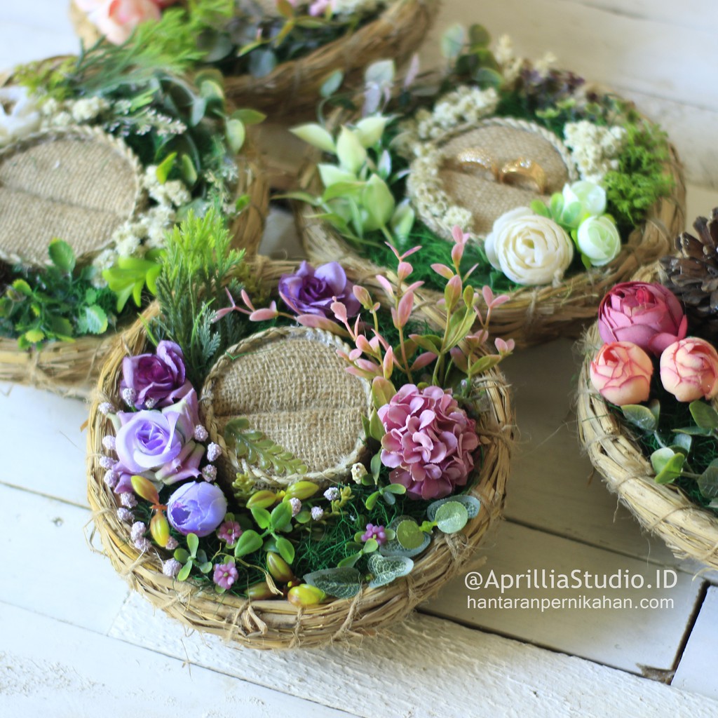 SANGKAR BURUNG DECOR CRAFT MEDIUM UK 19x7 cm