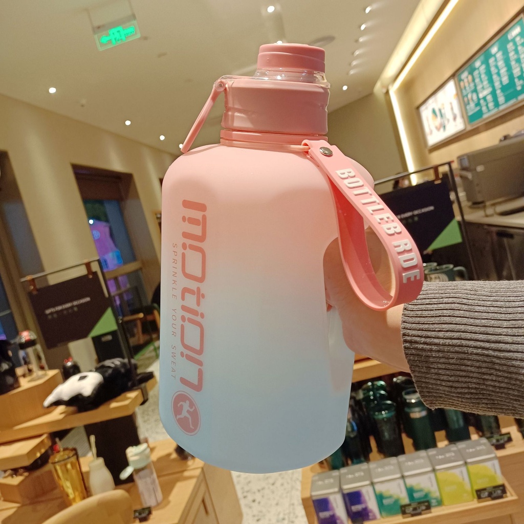 MARKASSHOP66--Botol Minum Fitness Sports Botol Jumbo 2200ml Water Bottle Straw Portable 9913