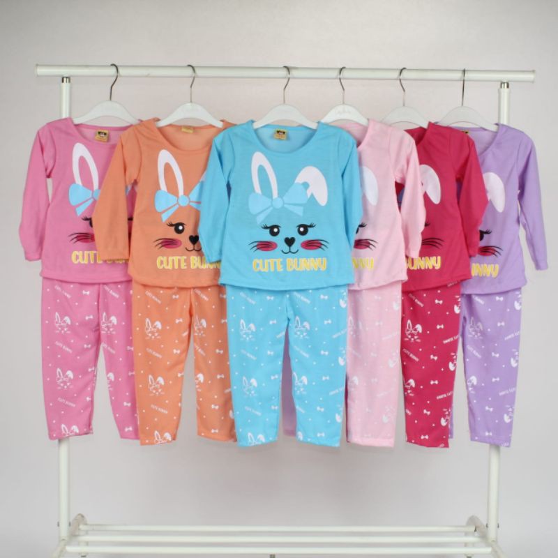 SETELAN BAJU ANAK PEREMPUAN MOTIF BUNNY 2-6 TAHUN NEW A-1