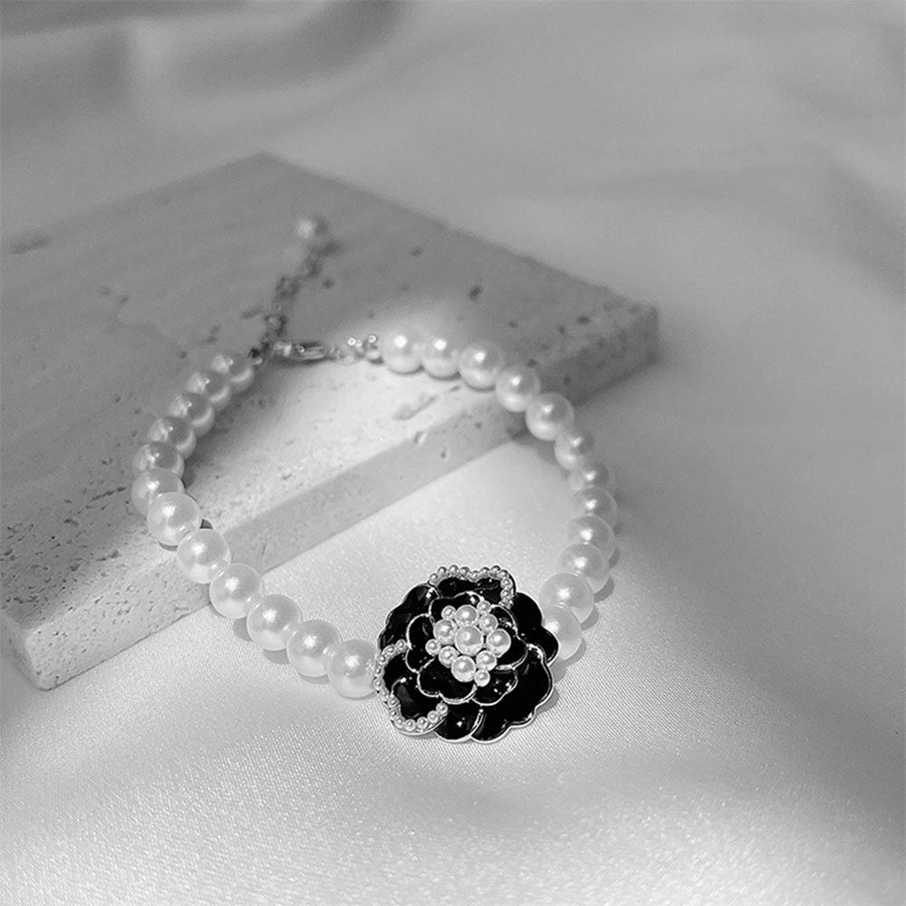 Anting Agustina Camellia Earrings Elegan Wanita Korea Bunga Hitam Alloy Bracelets
