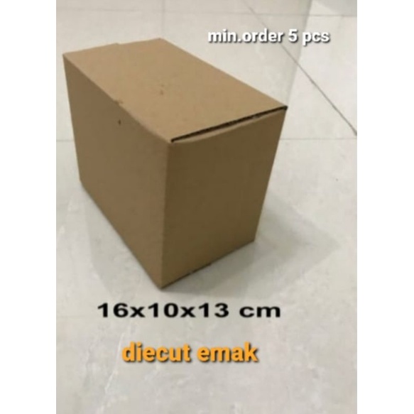 

Kardus / box / 16x10x13 cm / karton packing polos baru ST