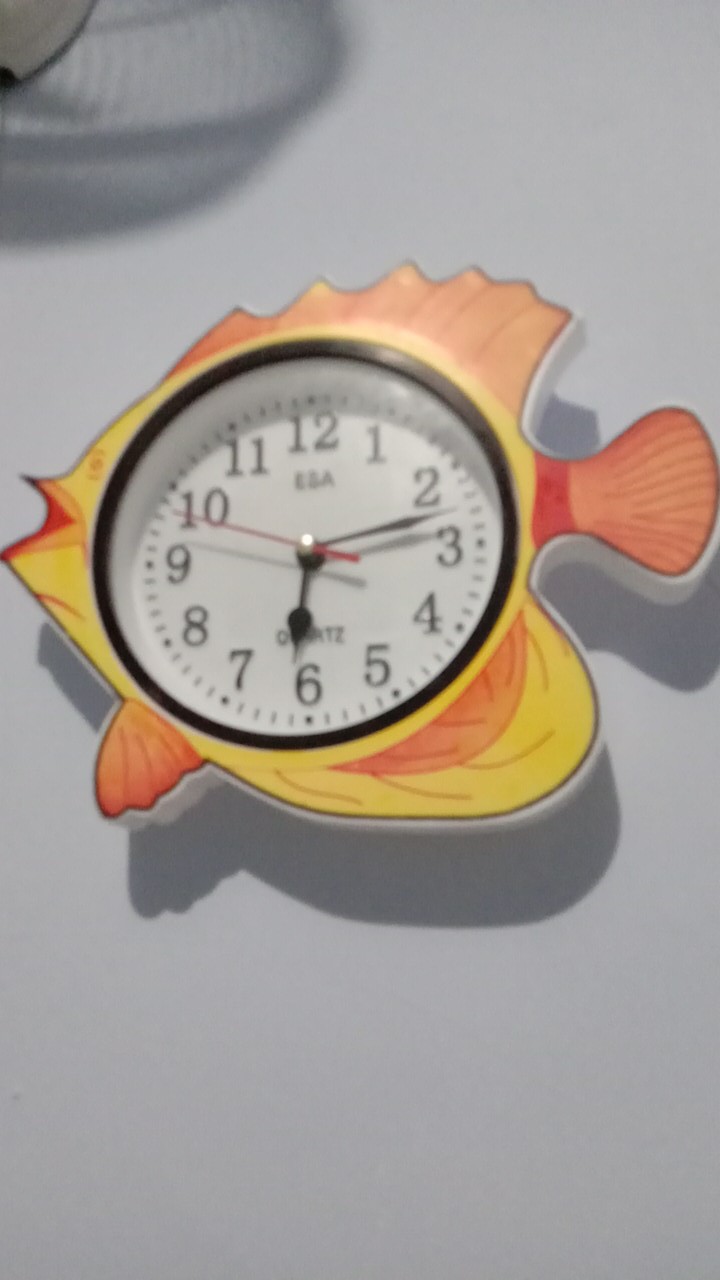 Jam Dinding Esa 433 Ikan Souvenir Diameter 23 Cm Best Seller
