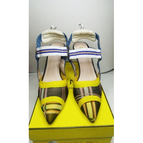 Sepatu Heels FENDI