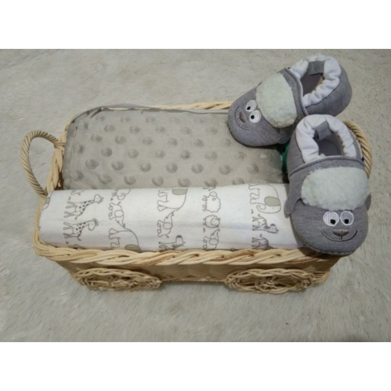 

Paket Hemat Baby Hampers