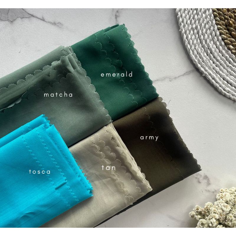 Jilbab Segiempat Laser Cut Uk 130x130 CM Fashion Wanita Muslimah Kekinian-5