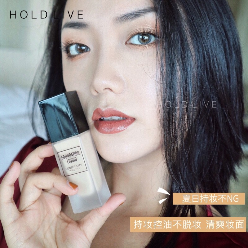 HOLD LIVE Flawless Water Liquid Foundation HL197