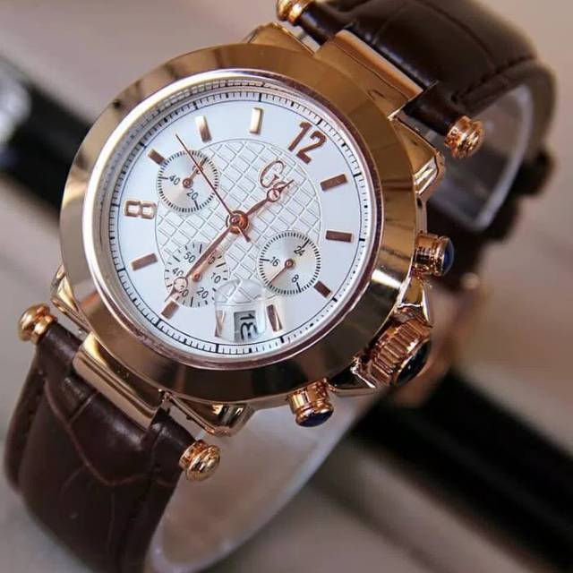 Jam Tangan digital wanita Guess Chrono Aktif