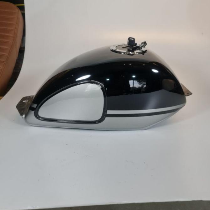 TANGKI CBR150R JAPSTYLE INJEKSI FUELPUMP BAWAAN PNP.