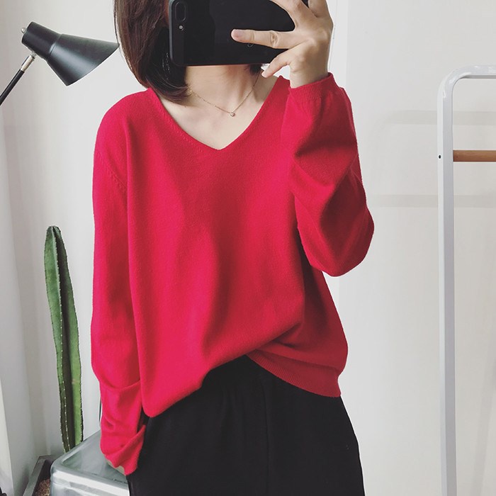 Wanita v-neck sweater mahasiswi versi Korea longgar bottoming kemeja warna solid lengan panjang pull