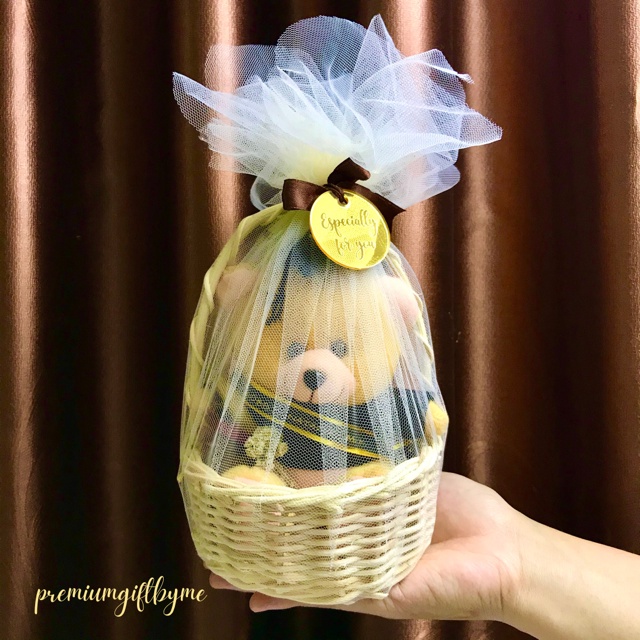 GRADUATION DOLL LED Kado Wisuda Sidang Gift Paket Hampers Keranjang Rotan Premium Murah Unik Estetik Aesthetic Sahabat Pacar