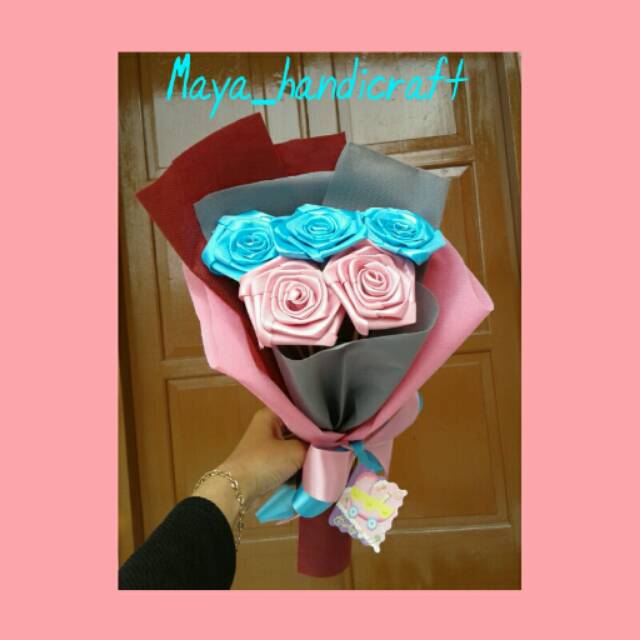 

Buket Bunga 5 tangkai