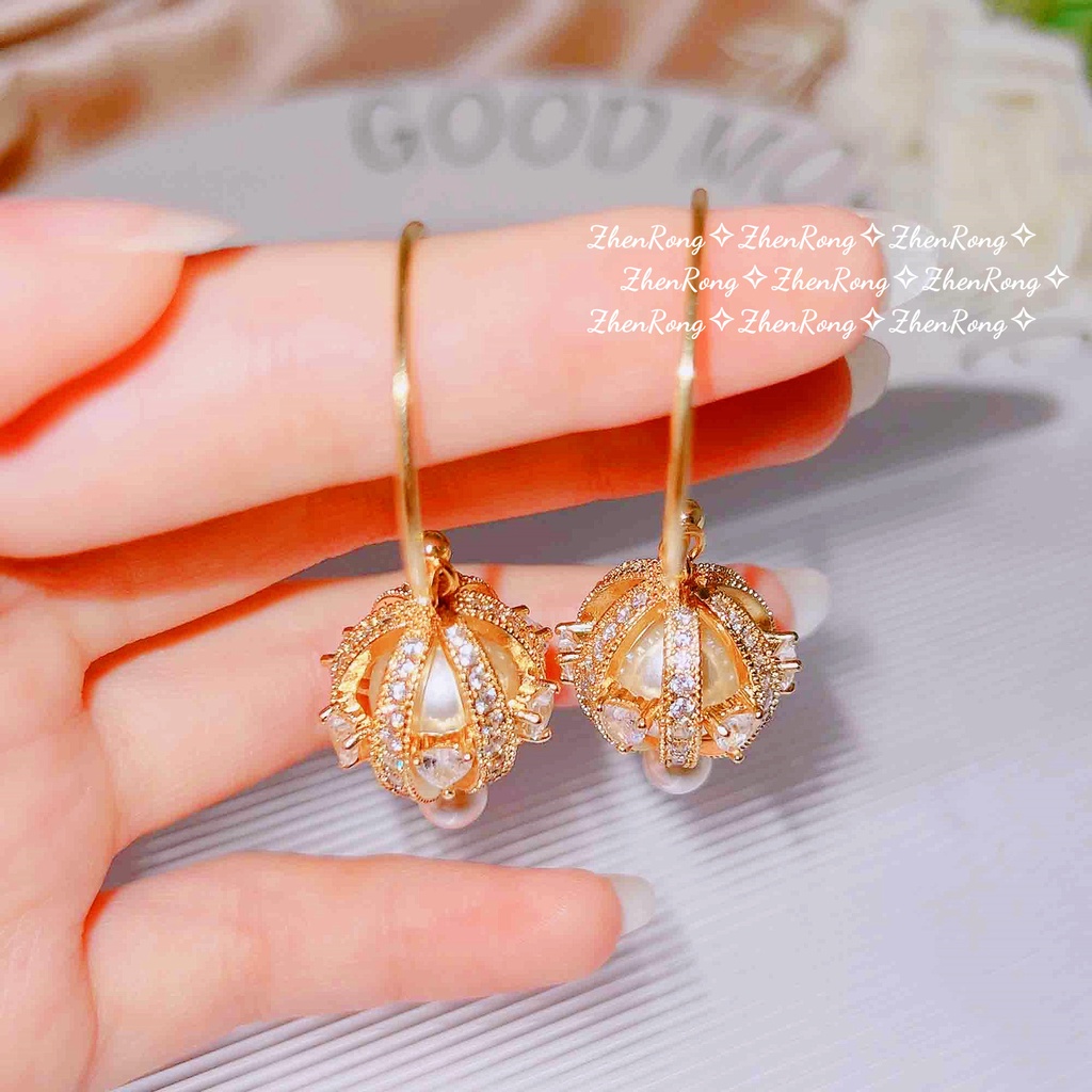 Goldkingdom Perhiasan Fashion Emas Asli Kadar 375 Bangkok Aksesoris Ready Stock French Fleksibel Rotary Full Diamond Kuping Cahaya Mewah Lentera Zirkon Anting Mutiara