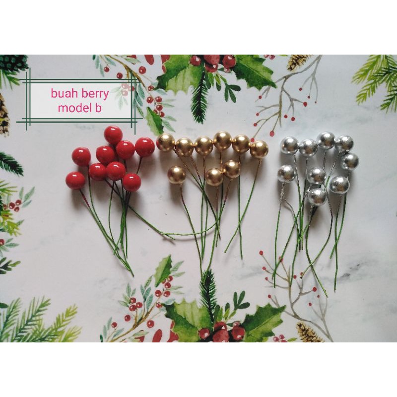 hiasan dekorasi natal buah berry merah emas per ikat 20 pcs